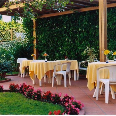 Hotel Ciritorno San Vincenzo Eksteriør billede