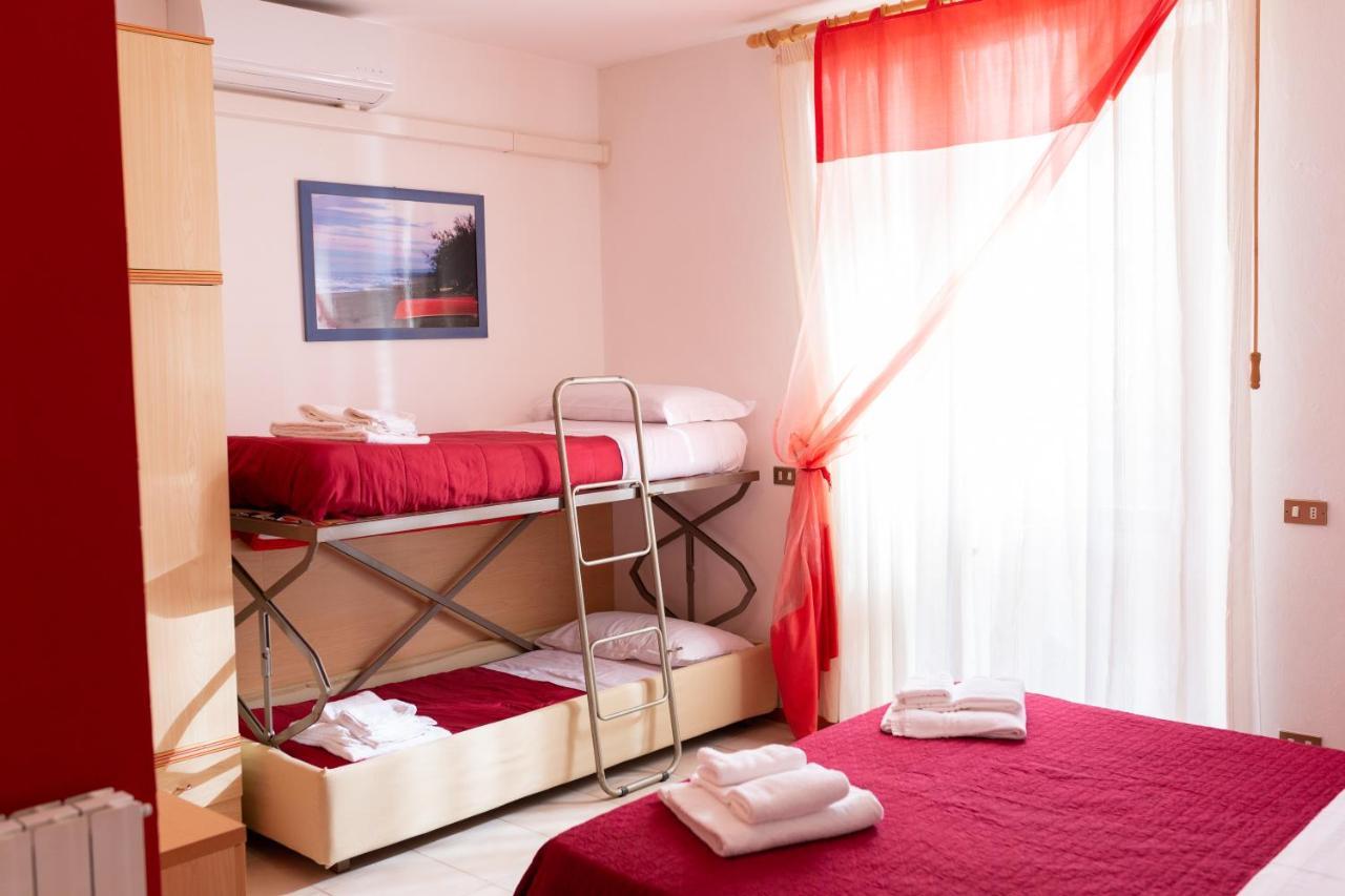 Hotel Ciritorno San Vincenzo Eksteriør billede